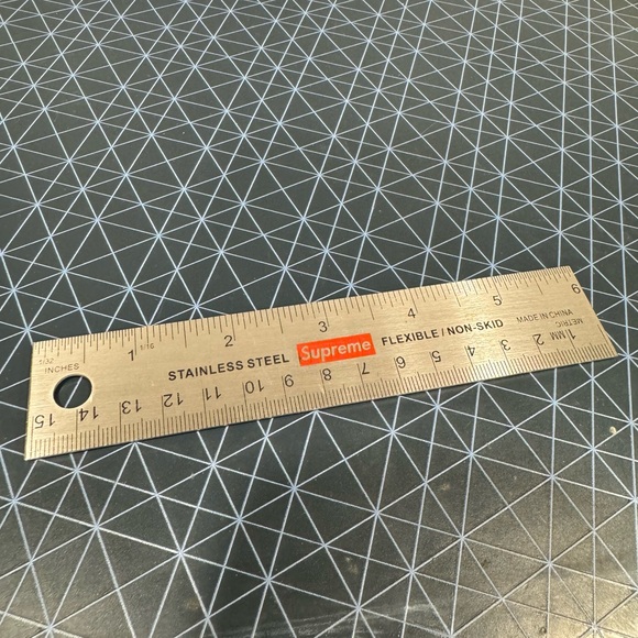 FW11 Supreme Stainless Steel Ruler - Picture 2 of 3
